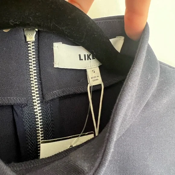 Navy Blue High Neck Crop Top - Picture 3 of 4